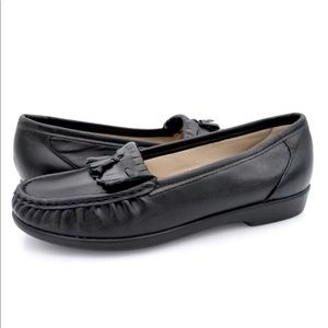 SAS Womens Black Tripad Comfort Tassel Loafer Shoe